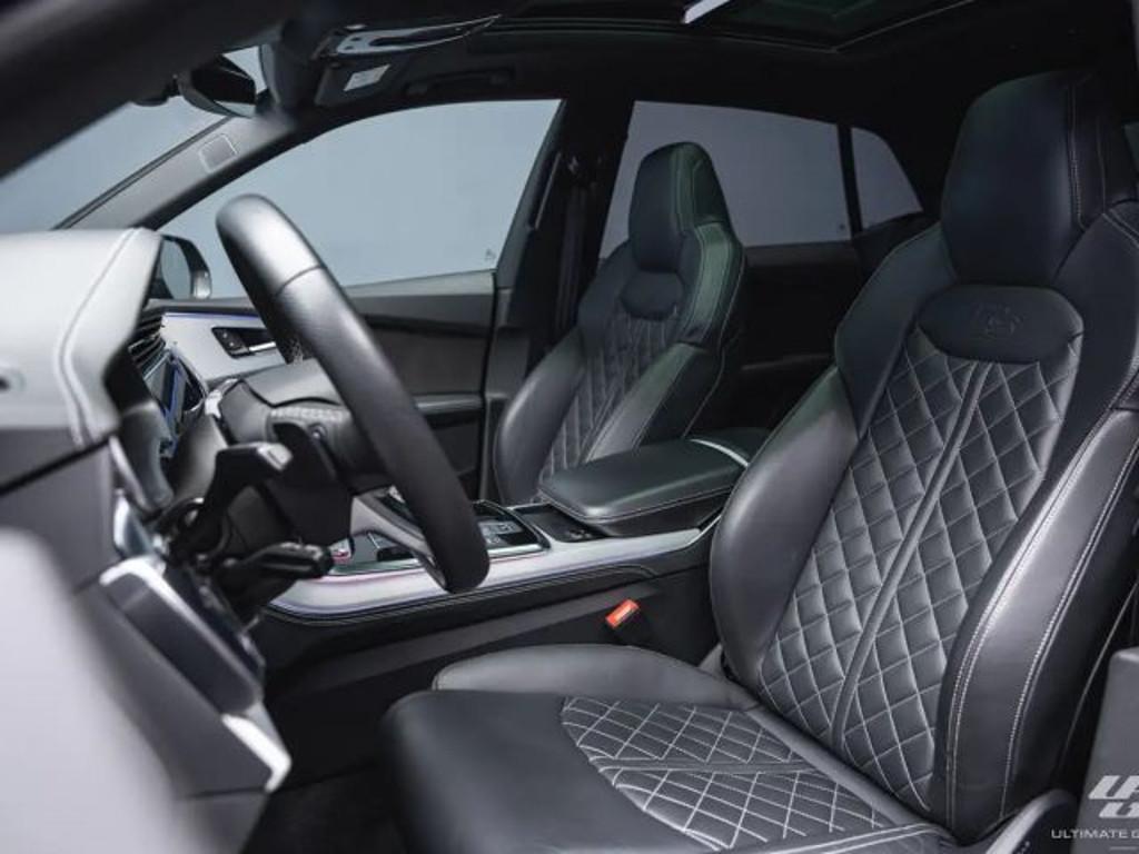 Audi SQ8