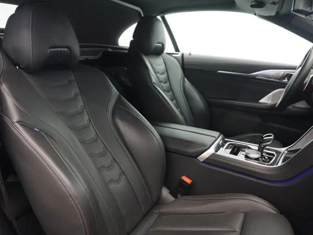 BMW M850