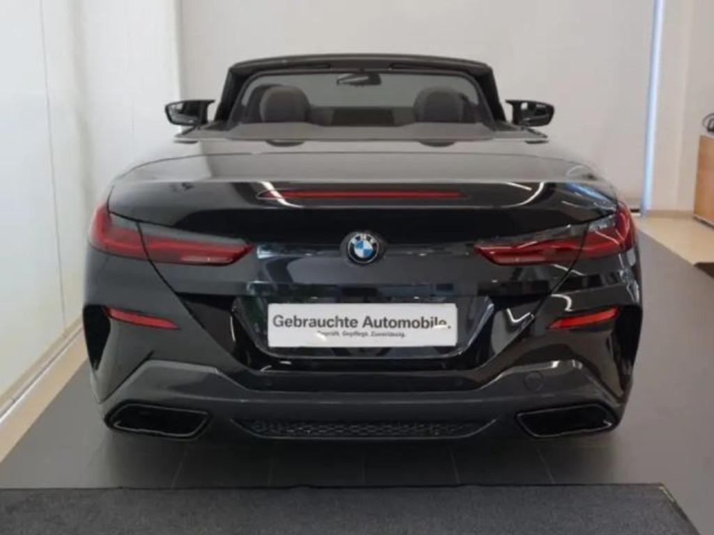 BMW M850