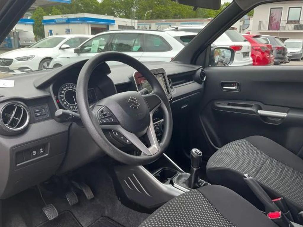 Suzuki Ignis