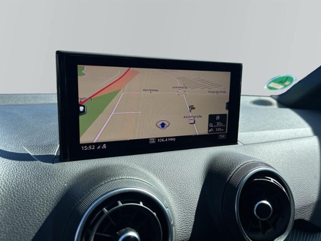 Audi SQ2
