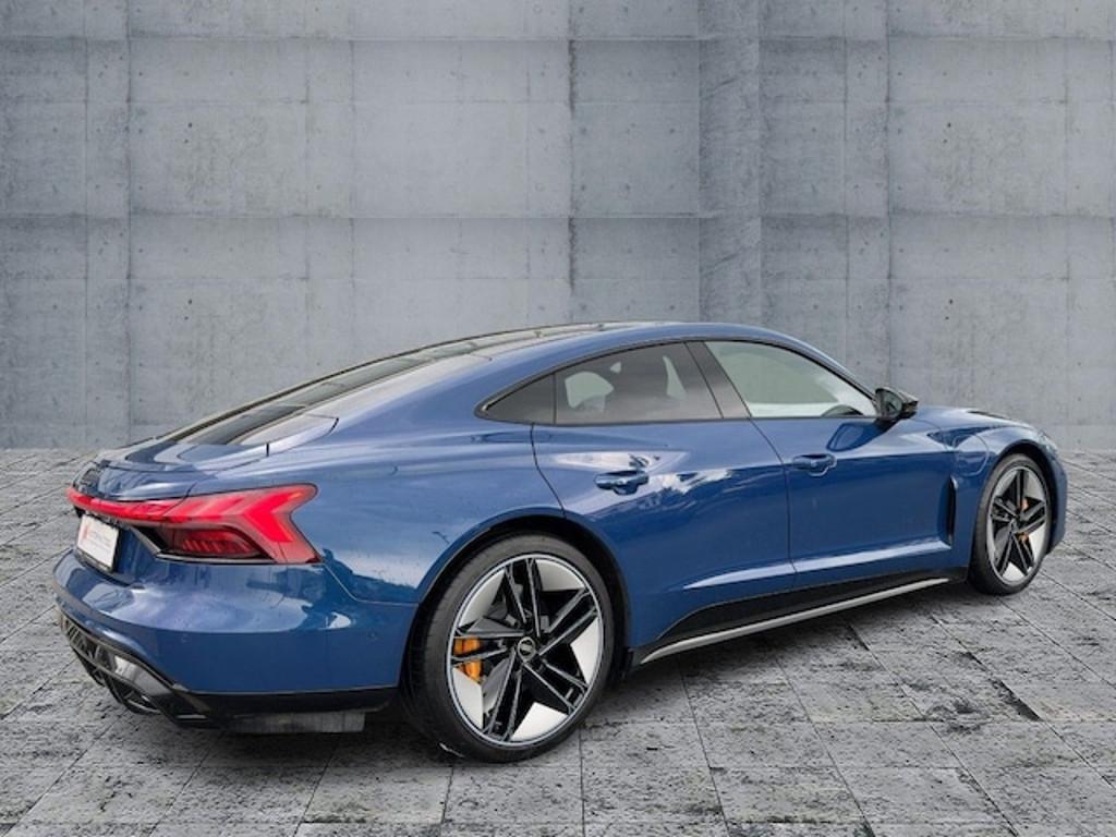 Audi e-tron GT