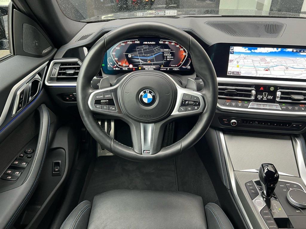BMW M440