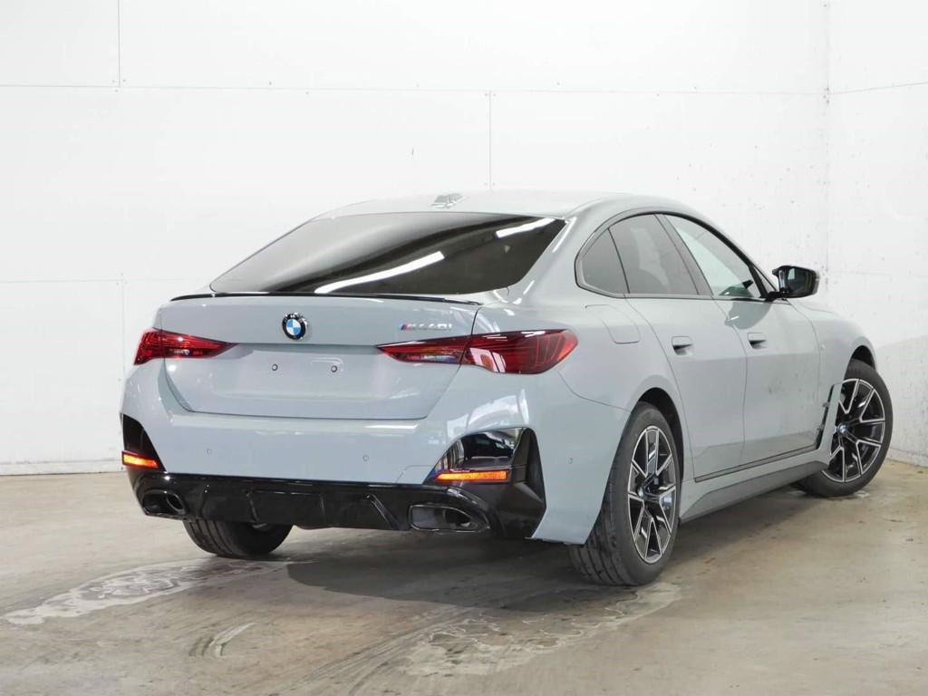 BMW M440