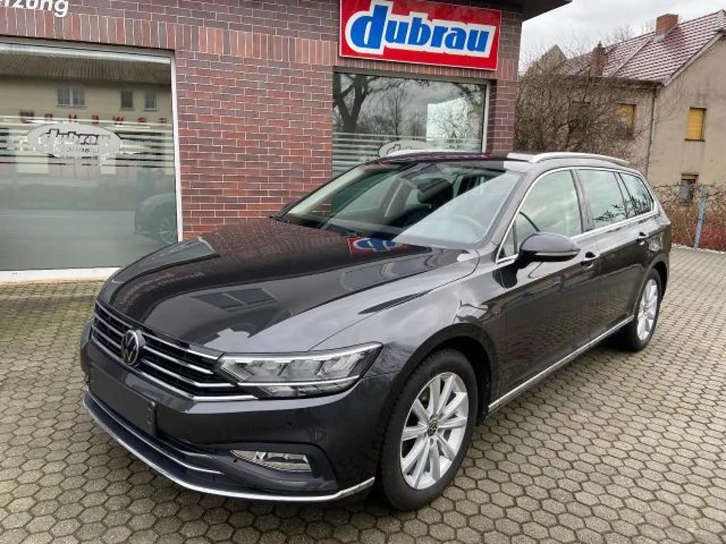 Volkswagen Passat 2023 Benzine