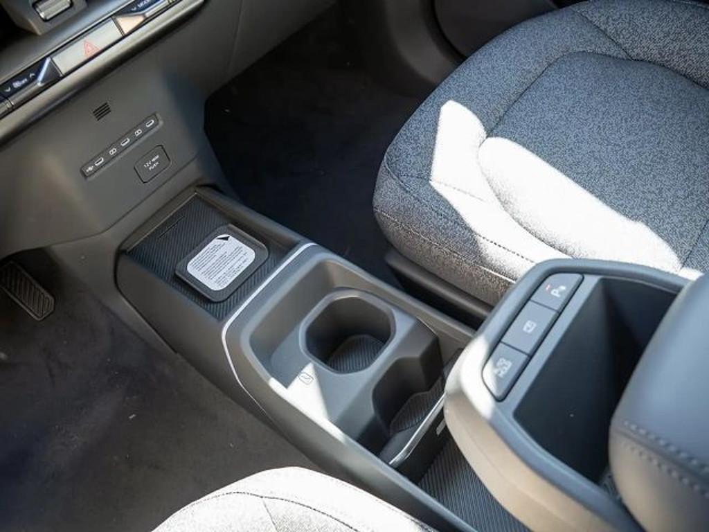 Kia EV2