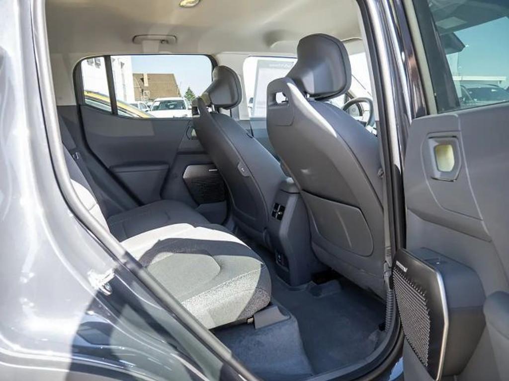Kia EV2