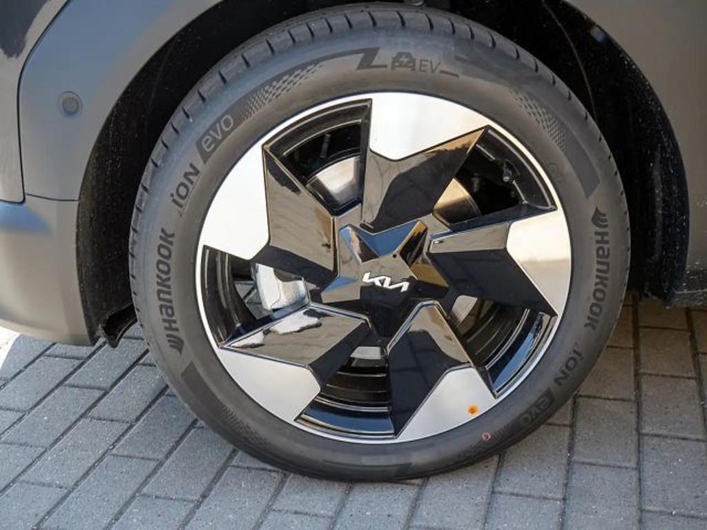 Kia EV2