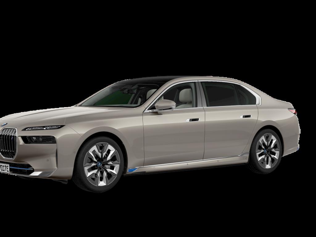 BMW i7