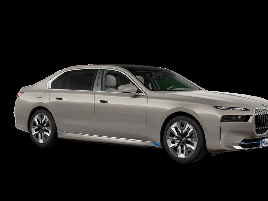 BMW i7
