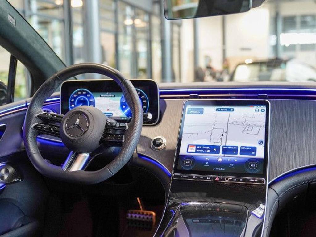 Mercedes-Benz EQE