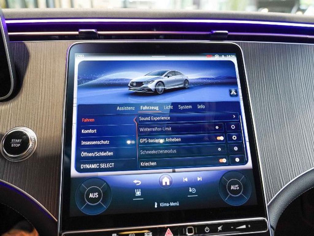 Mercedes-Benz EQE