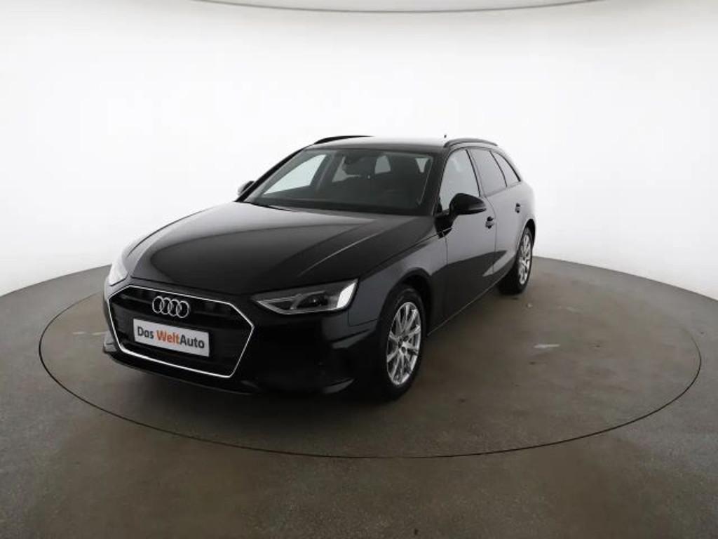 Audi A4 2022 Benzine