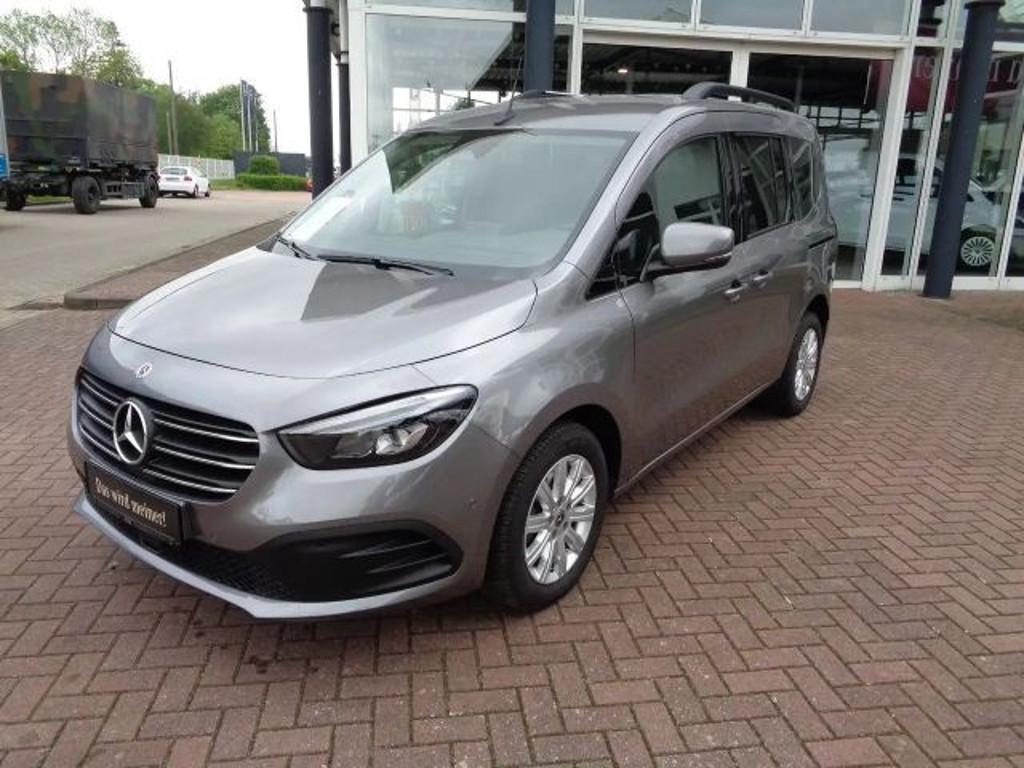 Mercedes-Benz T 180 2025 Benzine