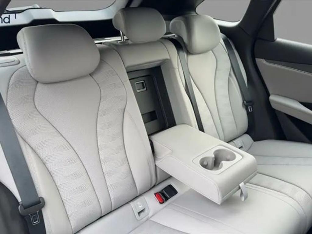 BYD Seal 6