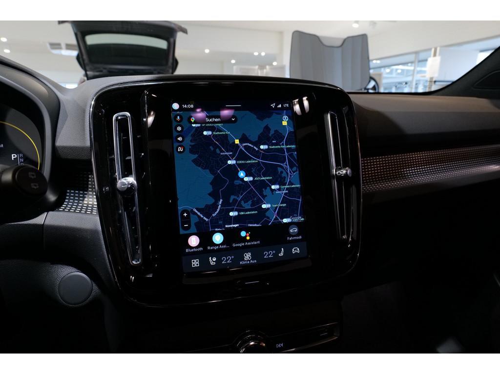 Volvo EX40