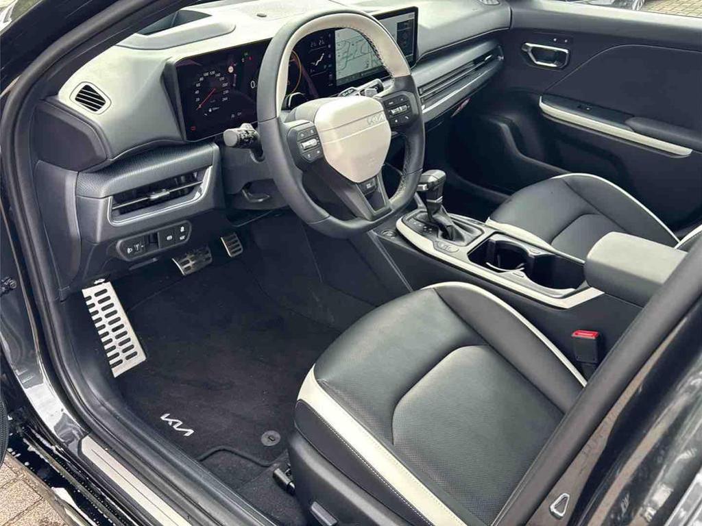 Kia K4