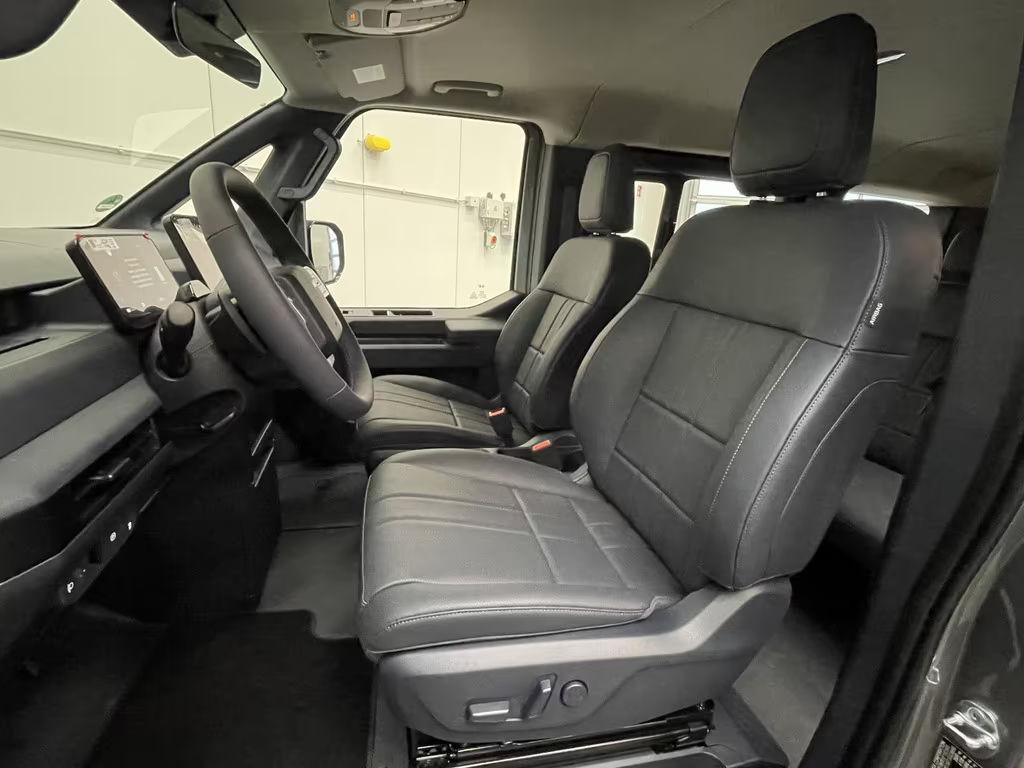 Kia PV5 Passenger