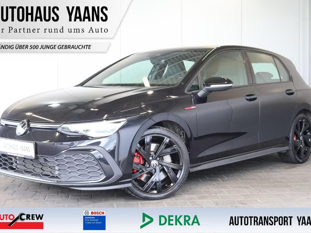 Volkswagen Golf 2022 Benzine