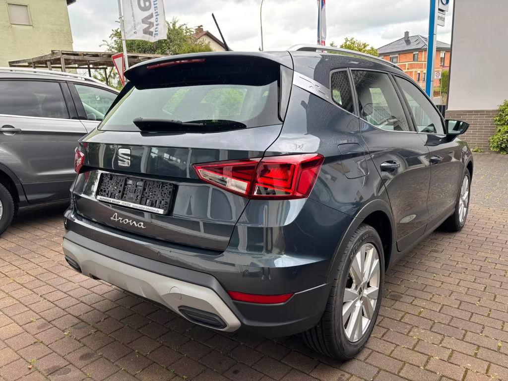 Seat Arona
