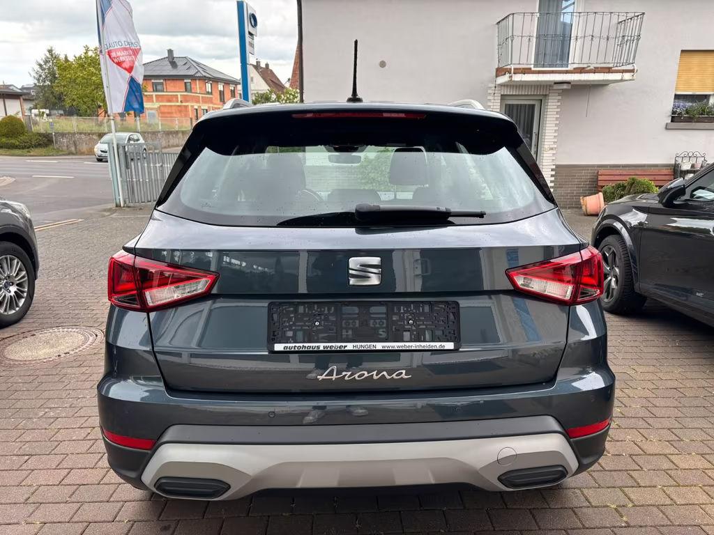 Seat Arona