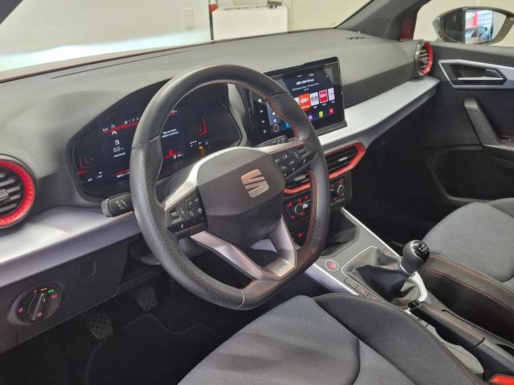 Seat Arona
