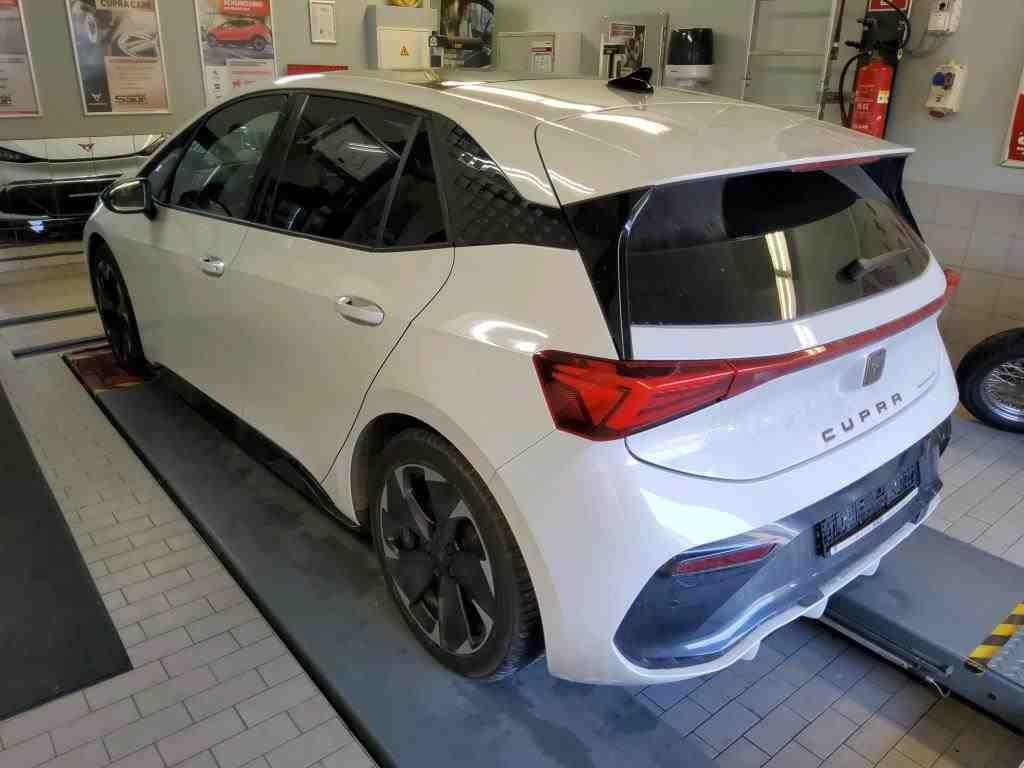 Cupra Born