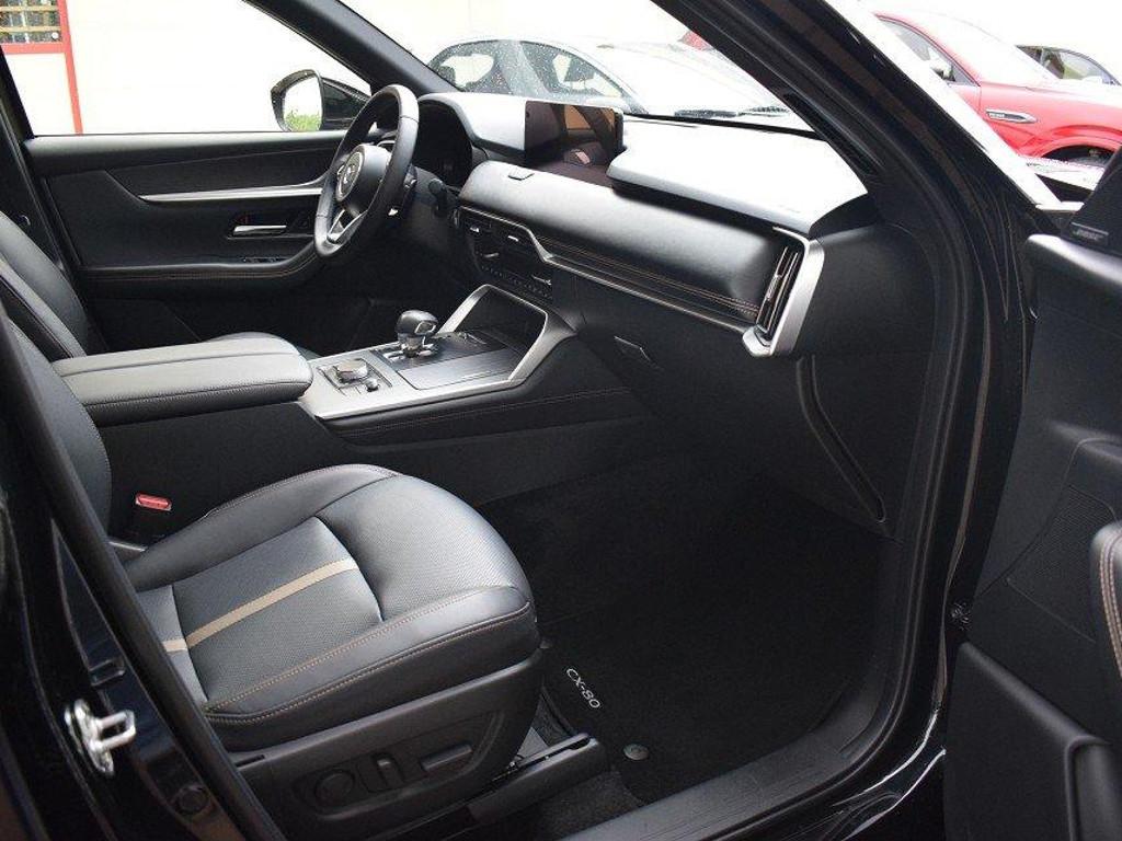 Mazda CX-80