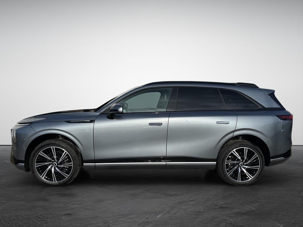 Xpeng G9