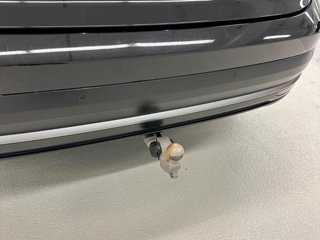 NIO EL6