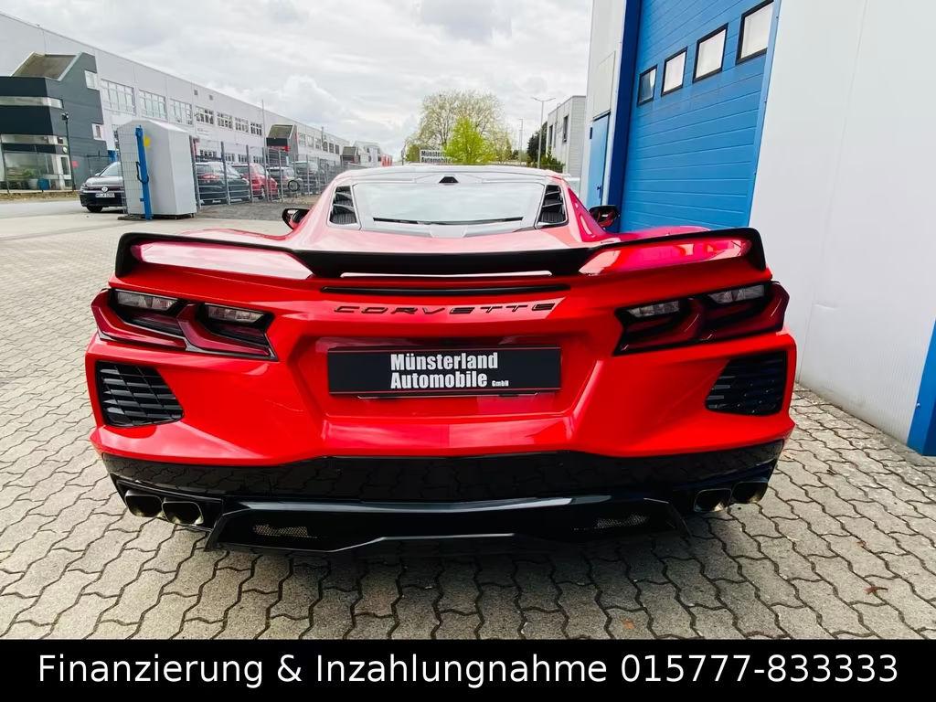 Corvette C8