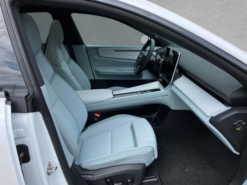 Polestar 4