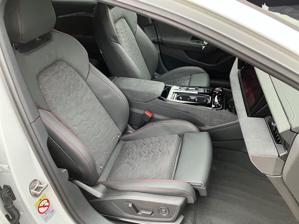 Audi S6 e-tron