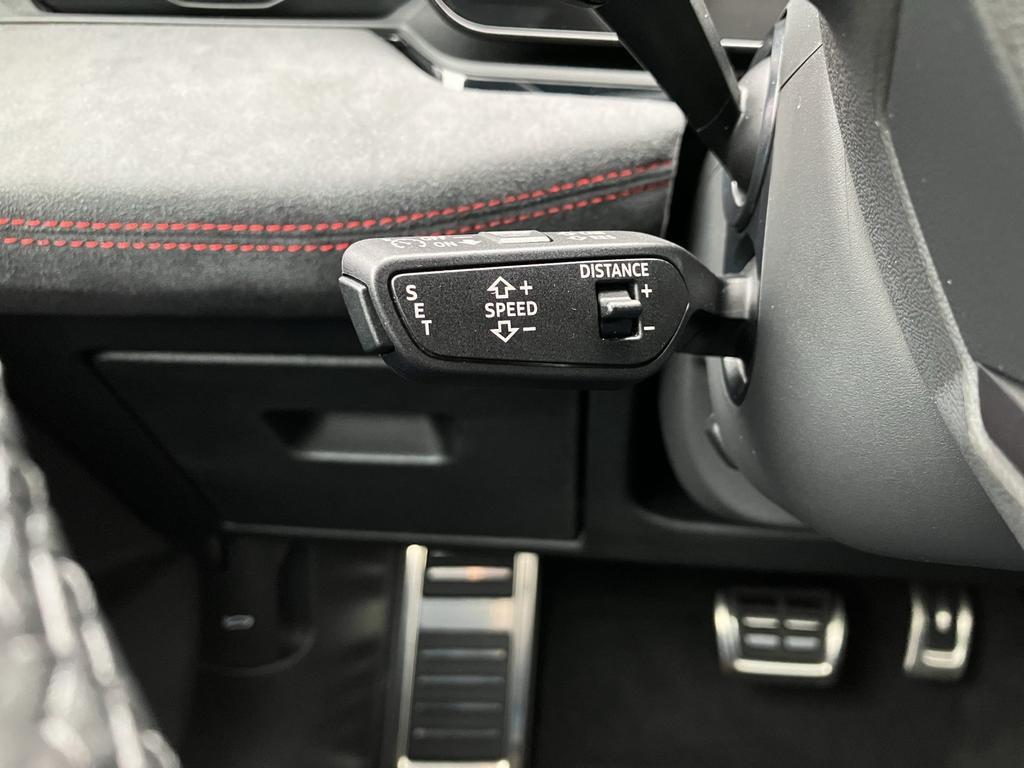 Audi S6 e-tron