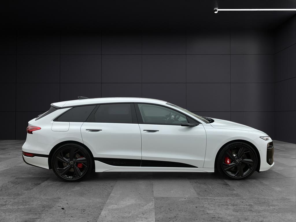Audi S6 e-tron