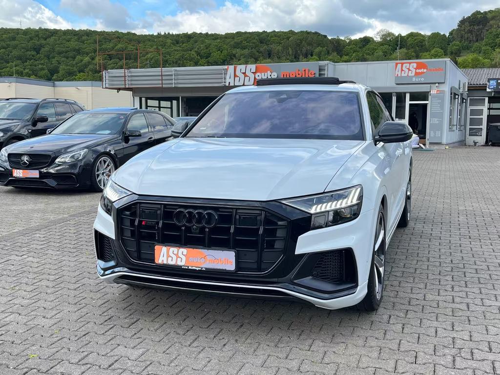 Audi SQ8