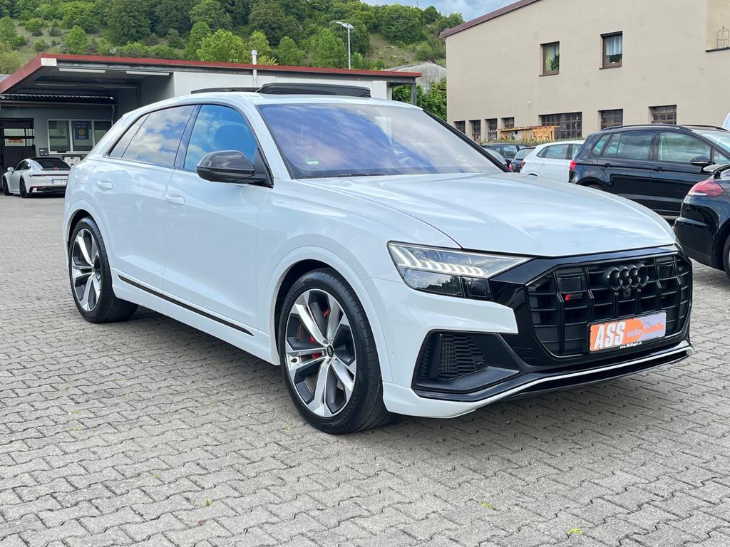 Audi SQ8