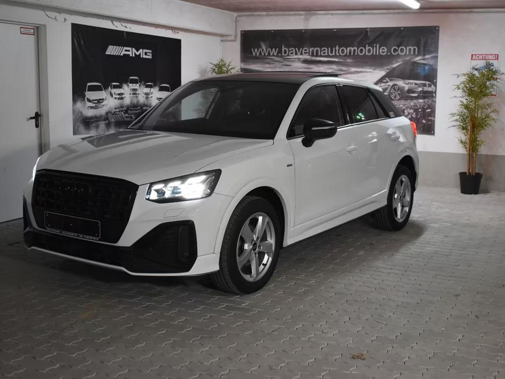 Audi Q2 2022 Benzine