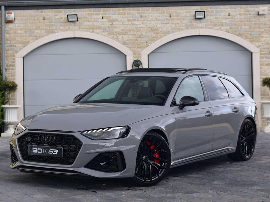 Audi RS4
