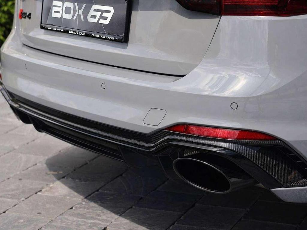 Audi RS4