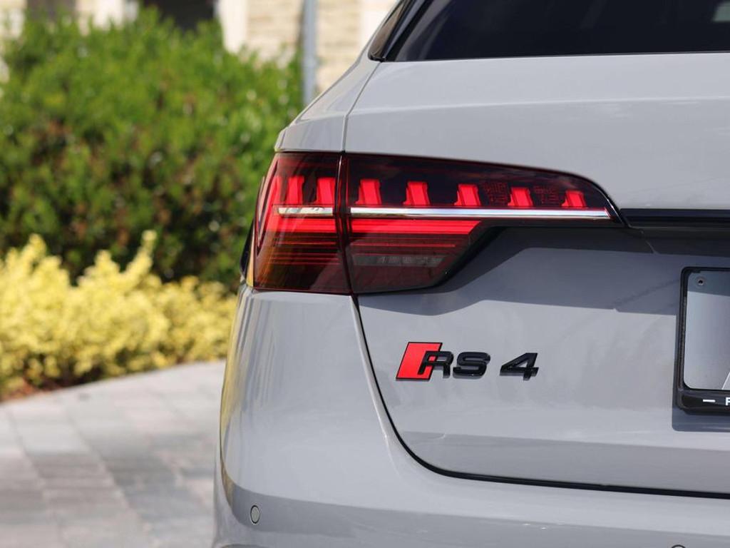 Audi RS4