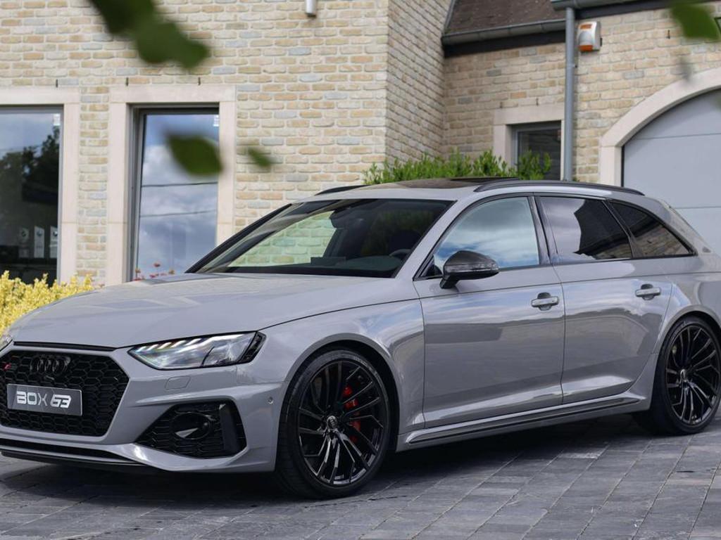 Audi RS4