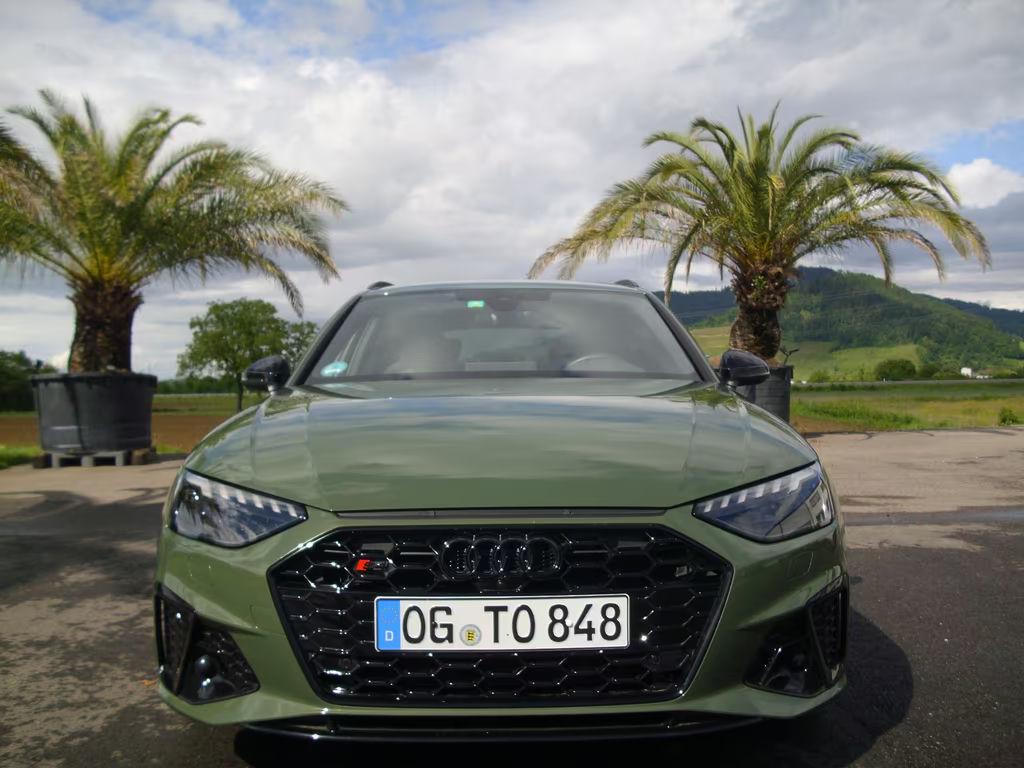 Audi S4