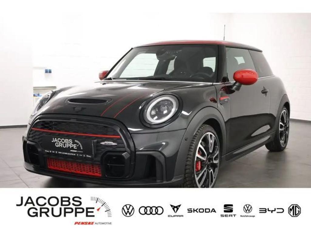 Mini John Cooper Works 2024 Benzine