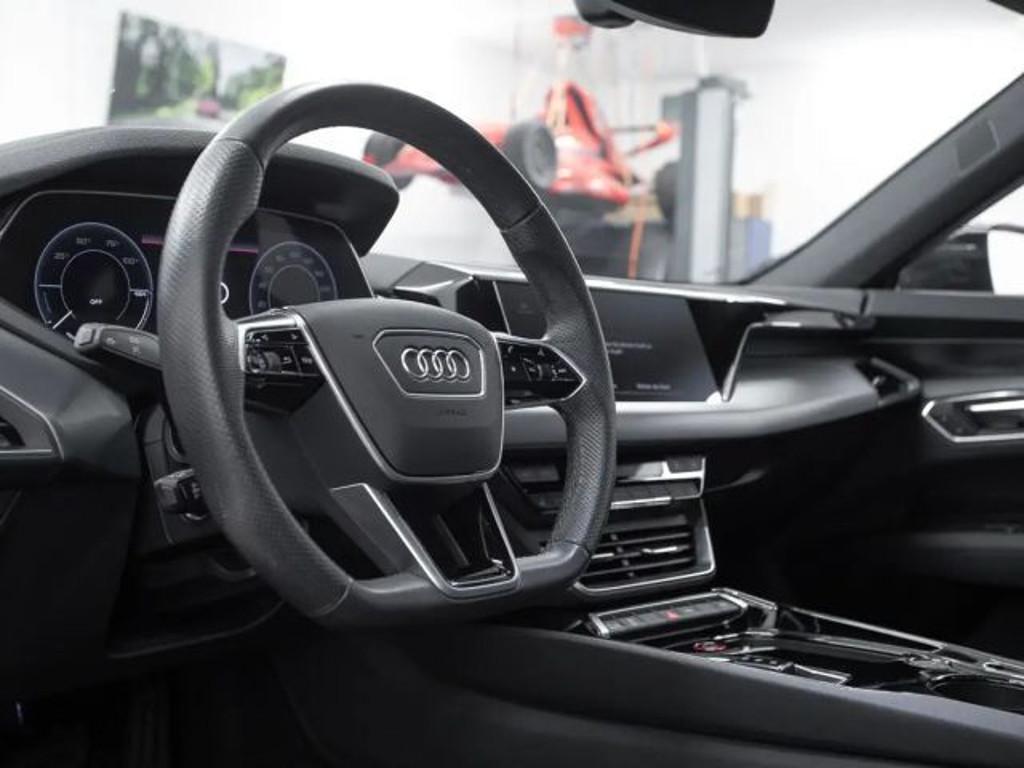 Audi e-tron GT