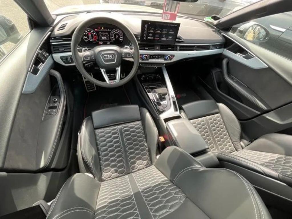 Audi RS5
