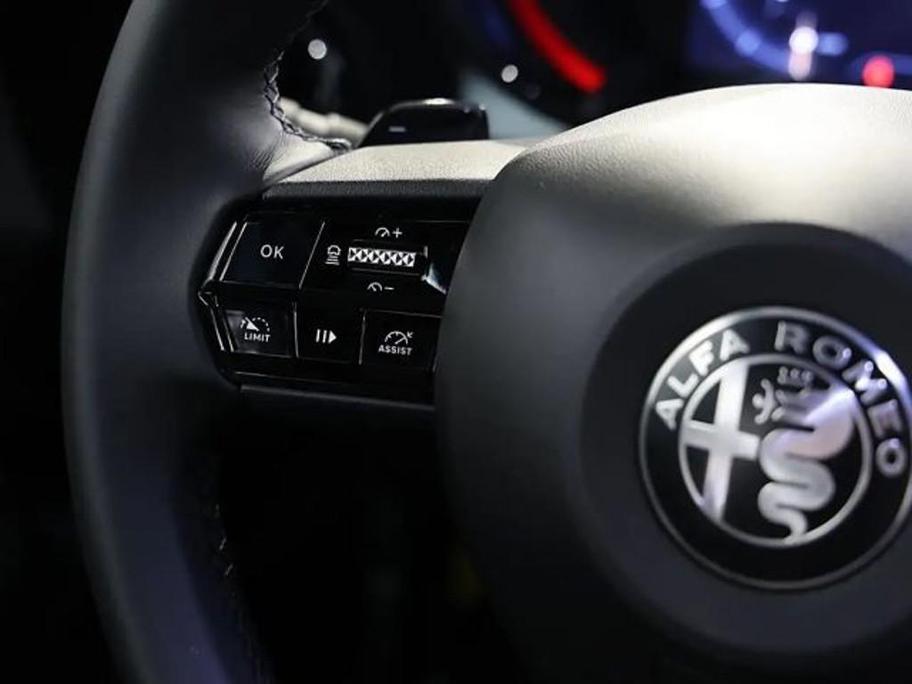 Alfa Romeo Junior