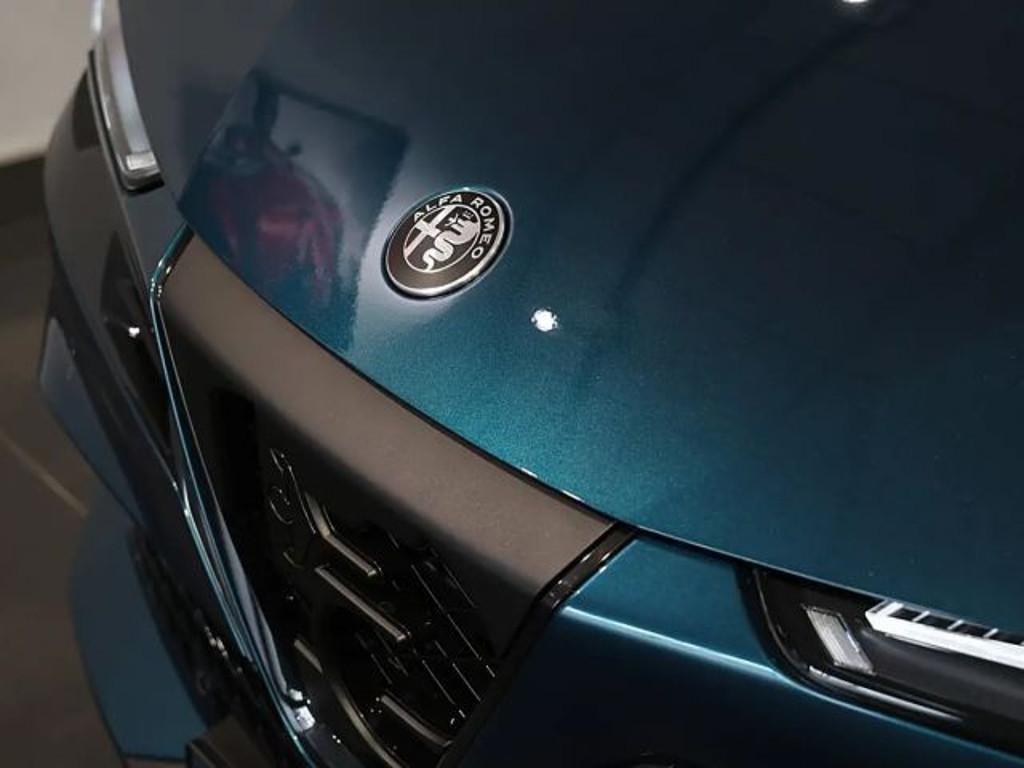 Alfa Romeo Junior