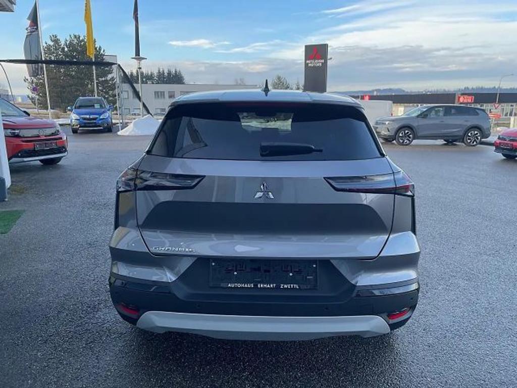 Mitsubishi Grandis