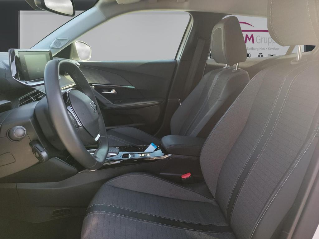Peugeot e-2008